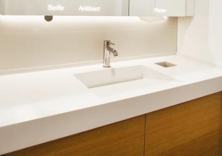 Maßgefertigte Waschtischanlage